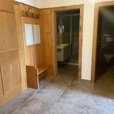 Haus Hoelzlbauer 17 קרימל